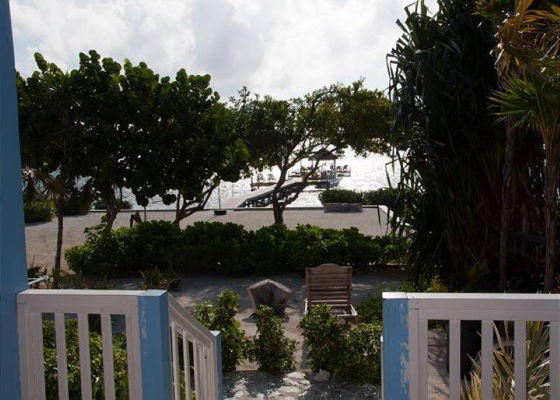 Sandy'S Secret Caye Caulker Exterior photo